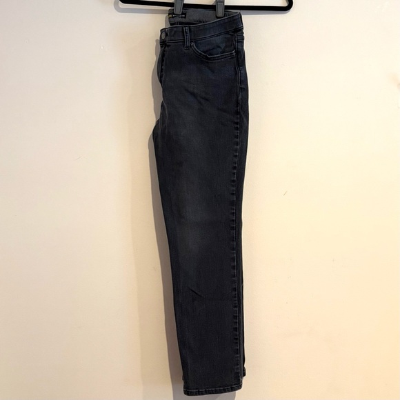 Lee size 14 Womens Jeans, Black, Straight Leg Slim Fit 1% Spandex No Waist Gap! - Picture 3 of 7